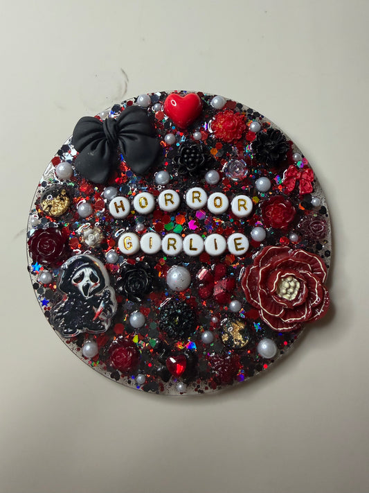 Horror Girlie "Junk" Magnet