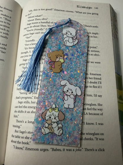 Mikko Glitter Resin Bookmark